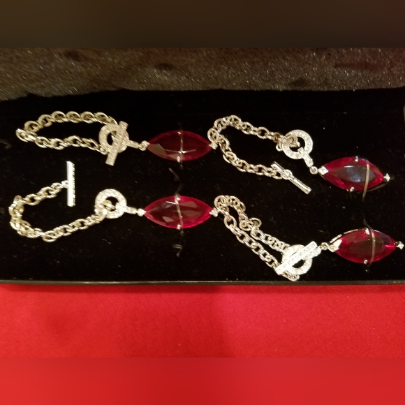 Ruby Red Crystal and Silver Napkin rings - Picture 1 of 2